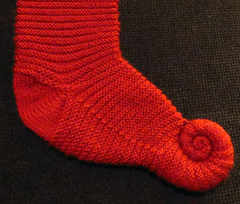 curly sock toes