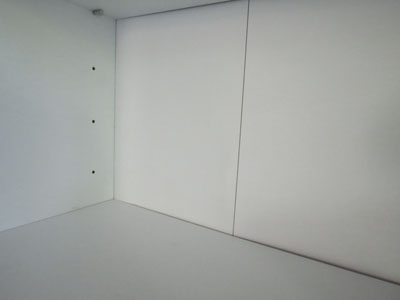 Empty shelf on which I will start my project