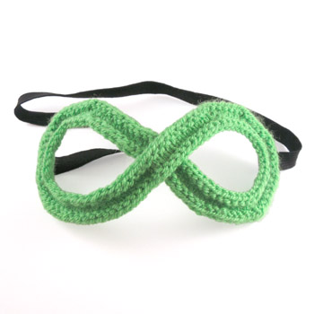knitted infinity mask